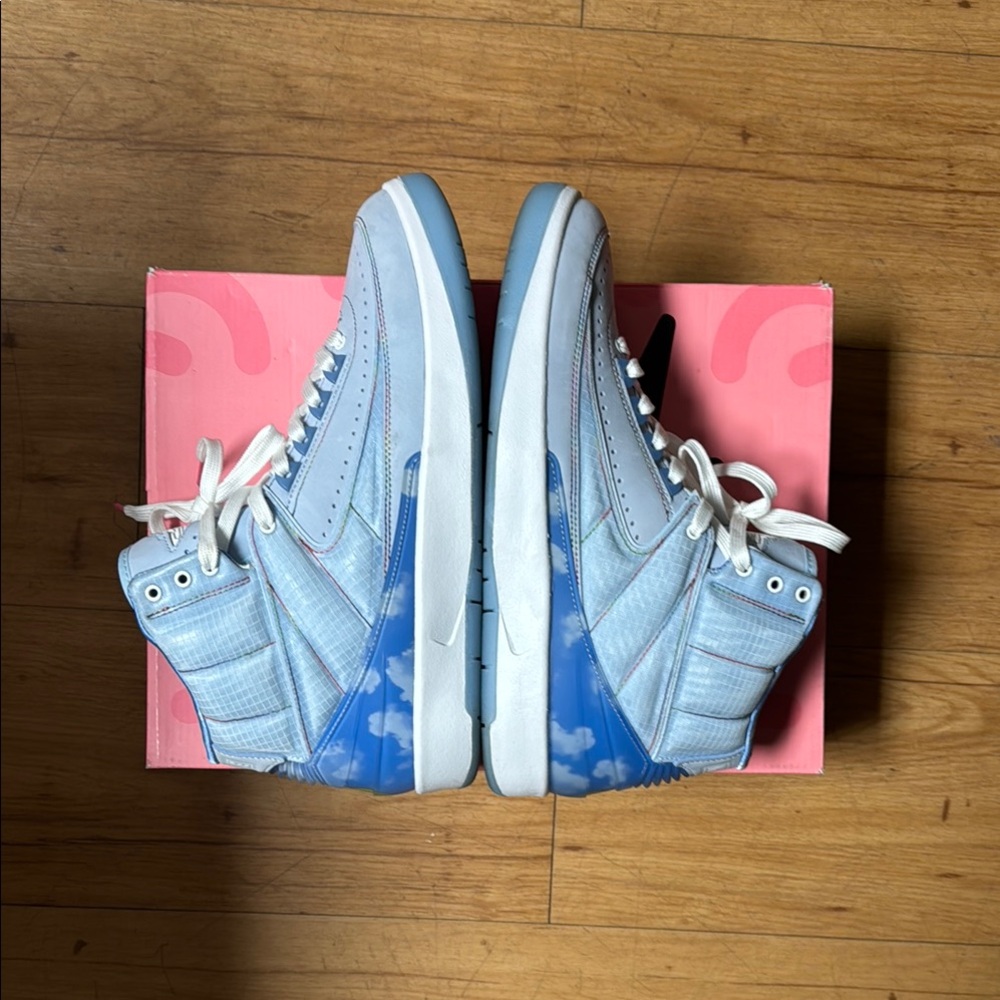 Jordan 2 Retro J. Balvin - Picture 8 of 10